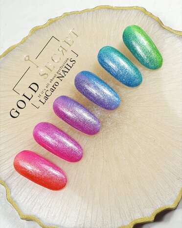 Gold Secret Gel Polish Cateye 11