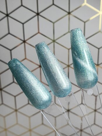 Gold Secret Gel Polish Cateye